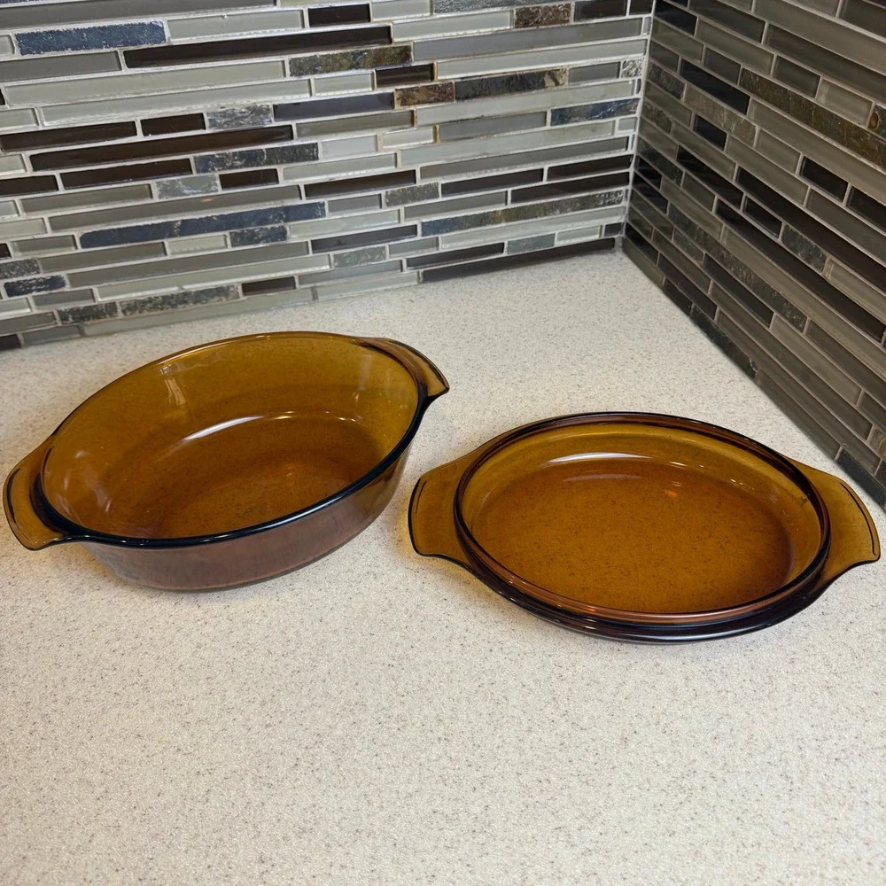 VTG Anchor Hocking Fire-King‎ Amber Glass Casserole Dish with Lid Oven-Proof USA